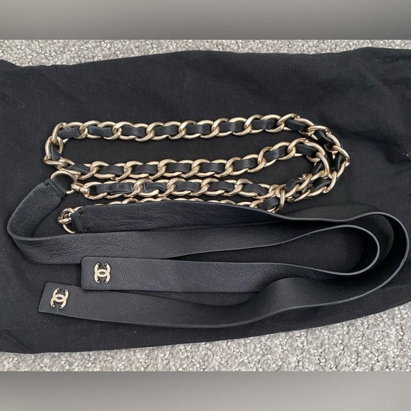 Authentic Chanel Black Leather and Gold Chain Belt - Picture 1 of 10